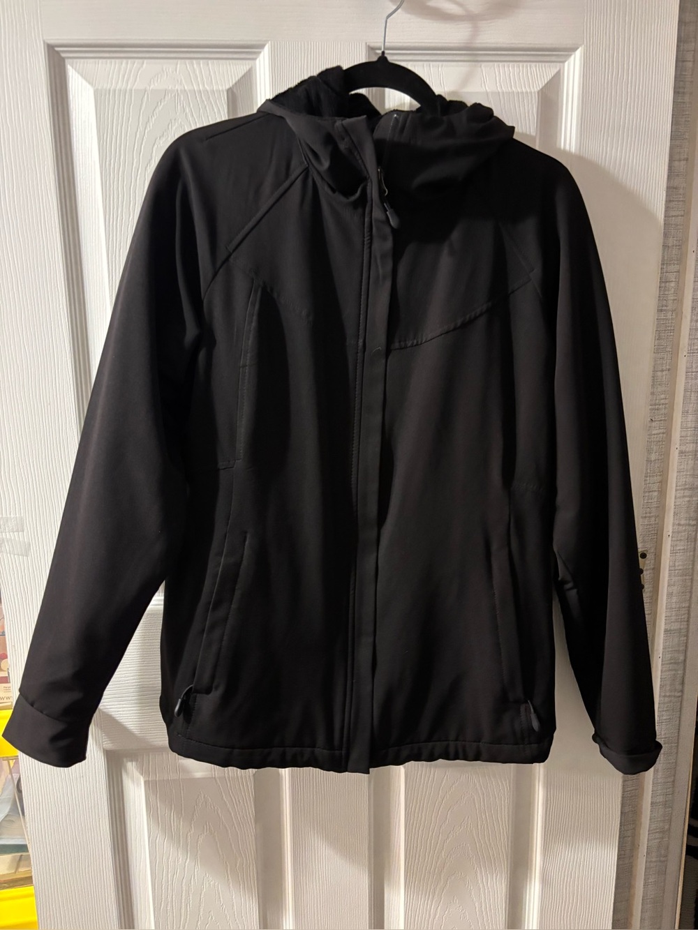 Women’s Black Hooded Softshell Jacket  Soft/Warm interior